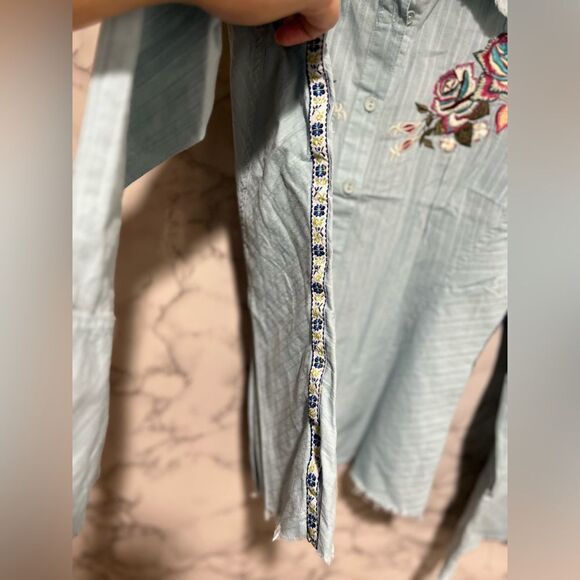 CELL Embroidered Floral Shirt - Picture 7 of 11